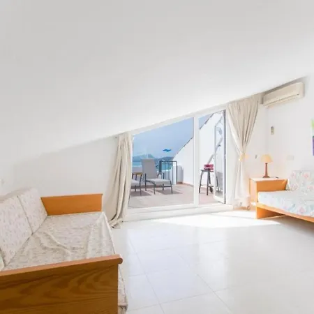 Isabela 2a 3 Con Atico * Port de Pollenca